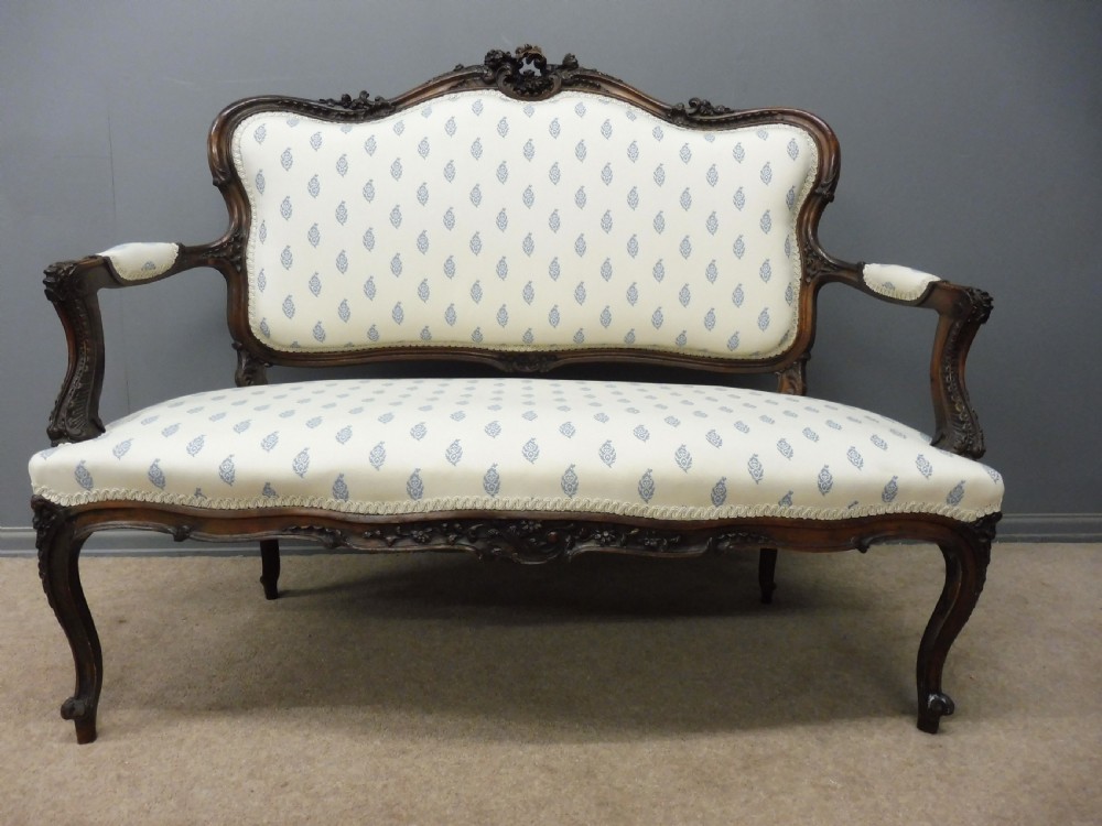 19TH CENTURY SMALL FRENCH WALNUT SOFA View II