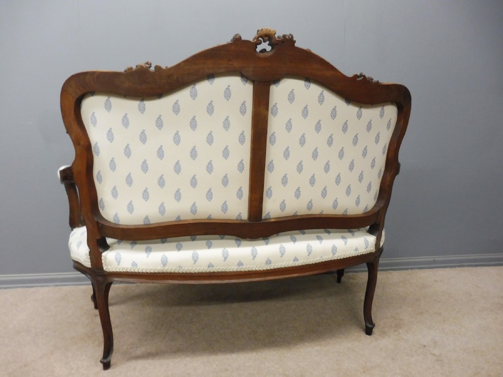 19TH CENTURY SMALL FRENCH WALNUT SOFA View XI