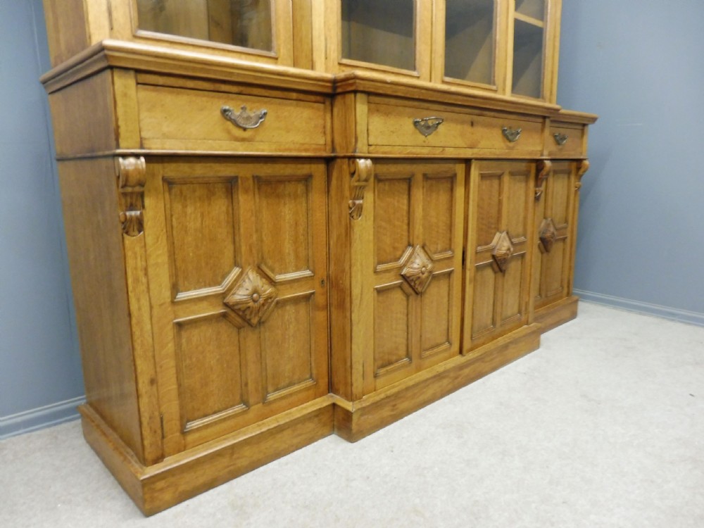 LARGE VICTORIAN OAK BREAKFRONT LIBRARY BOOKCASE View XII