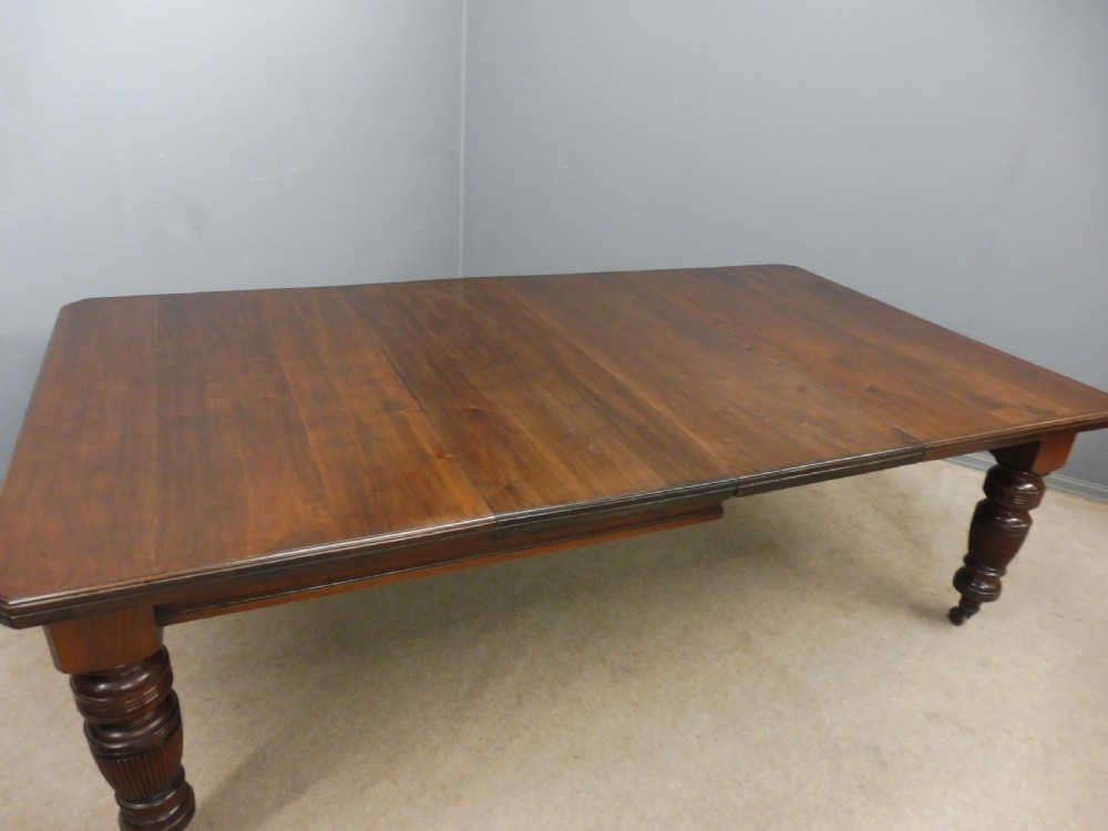 VICTORIAN 2 LEAF WALNUT EXTENDING DINING TABLE SEATS 10 View VIII