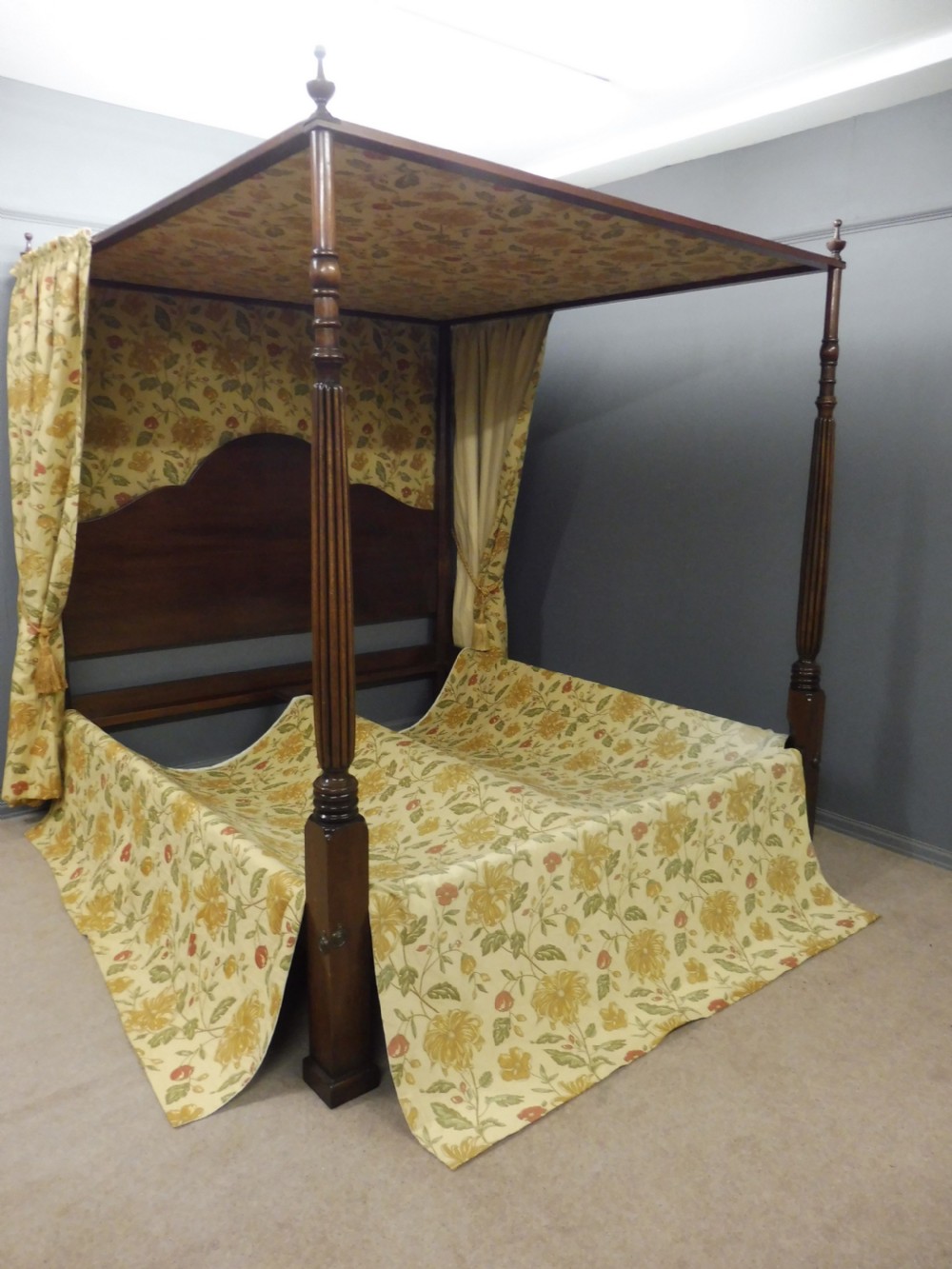SUPER KING SIZE FOUR POSTER CANOPY BED MAHOGANY c1920 WITH DRAPES CURTAINS & BED COVER View II