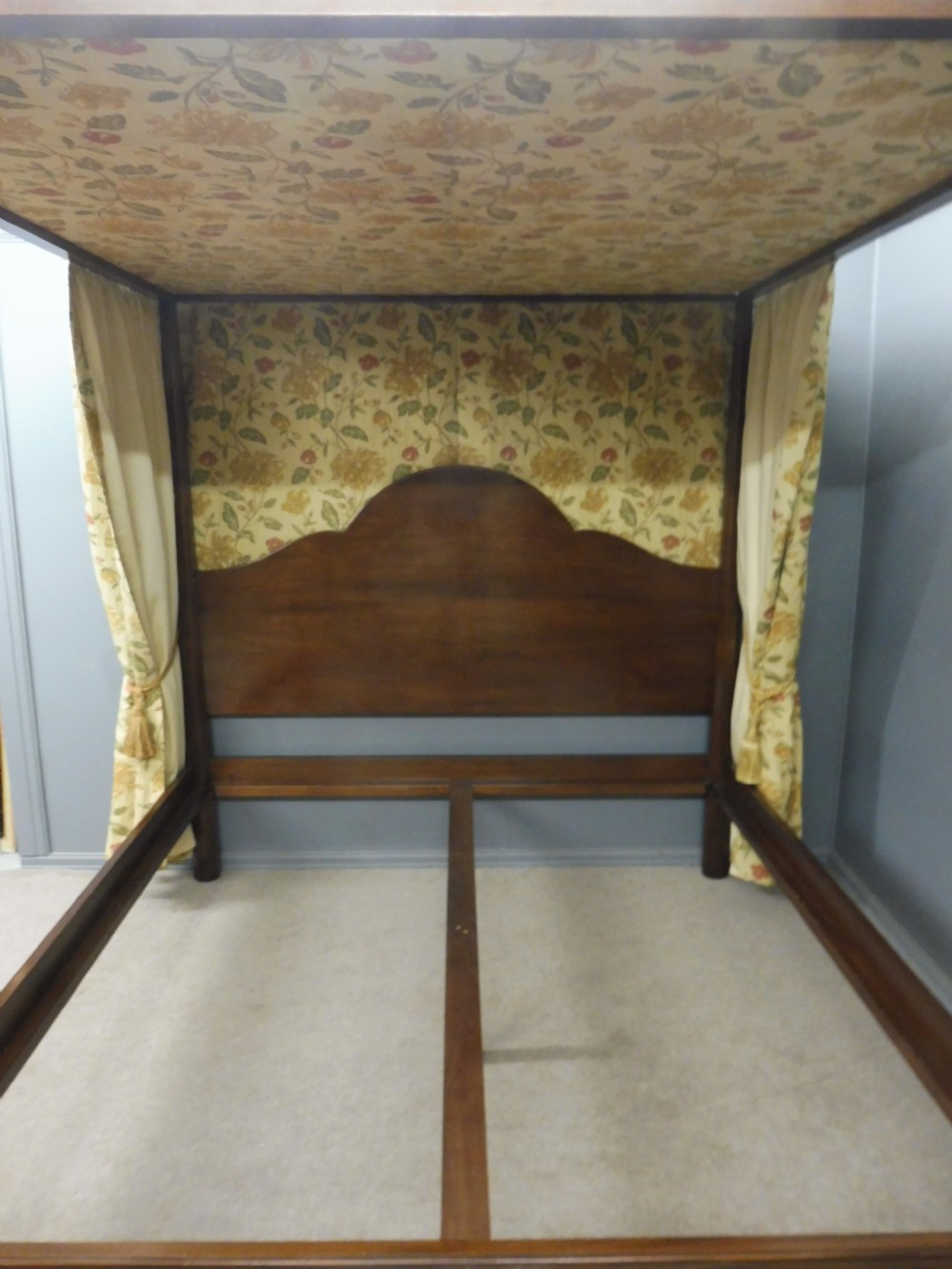 SUPER KING SIZE FOUR POSTER CANOPY BED MAHOGANY c1920 WITH DRAPES CURTAINS & BED COVER View V