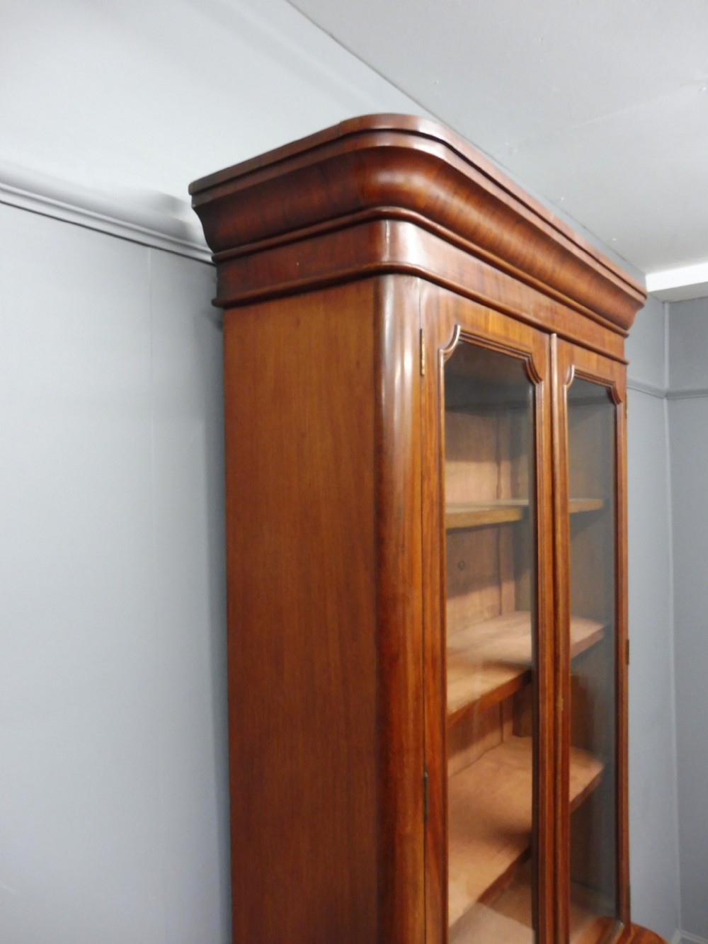 VICTORIAN ROUND CORNERED CABINET BOOKCASE  View XV