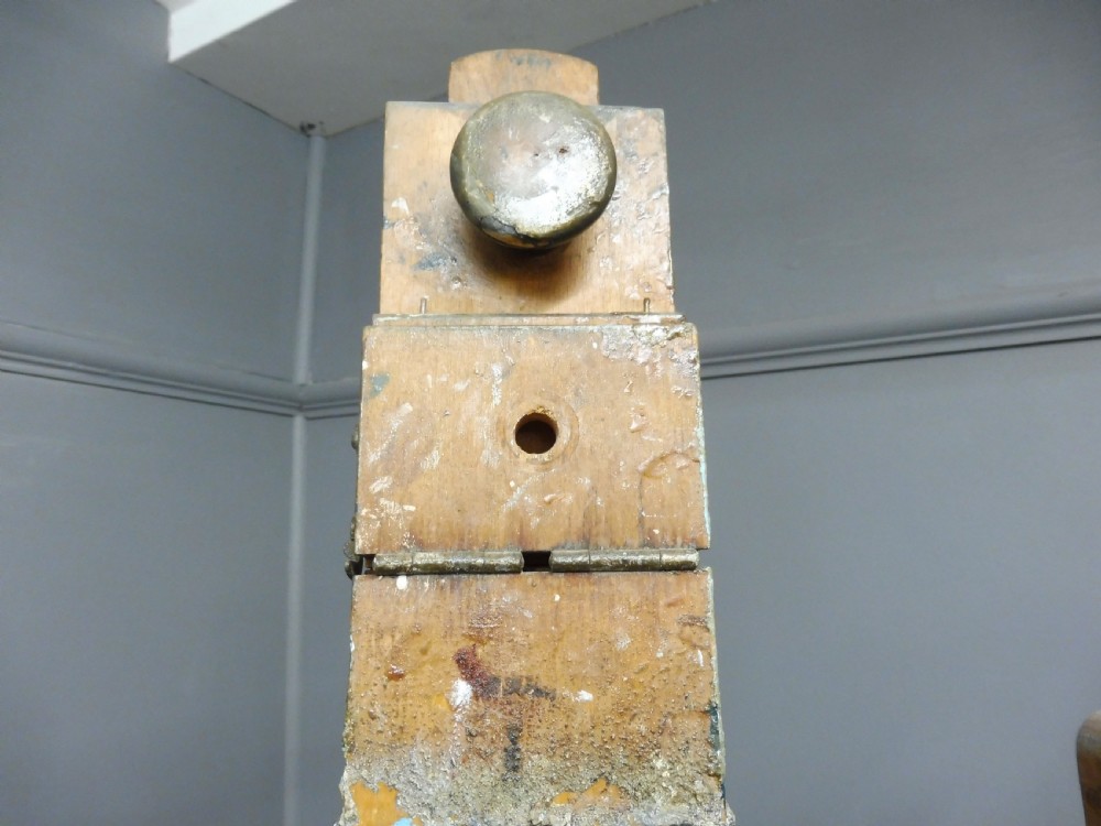 LARGE PROFESSIONAL ARTISTS EASEL CIRCA 1920  View VI