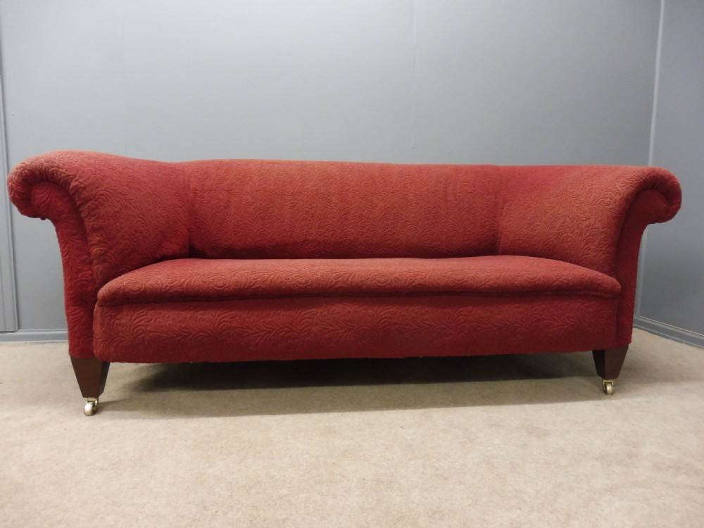 VICTORIAN CHESTERFIELD SOFA  View IV