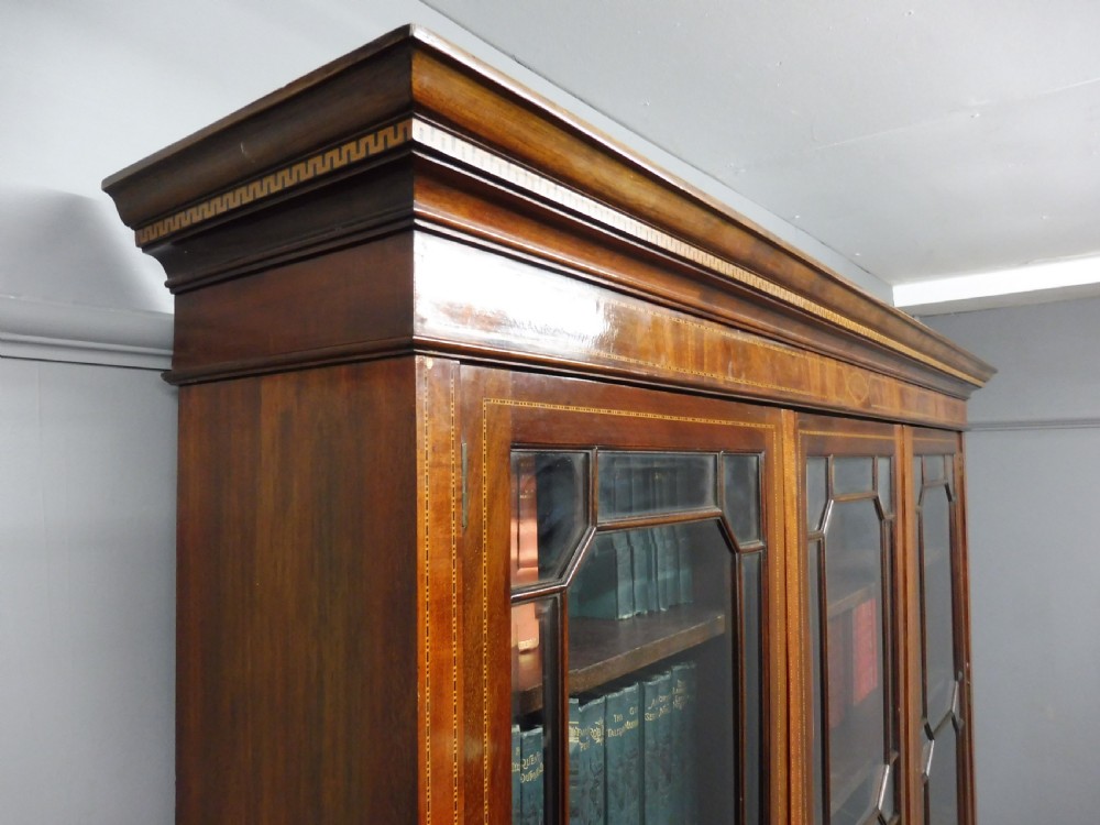 LARGE EDWARDIAN INLAID MAHOGANY LIBRARY BOOKCASE  View VIII