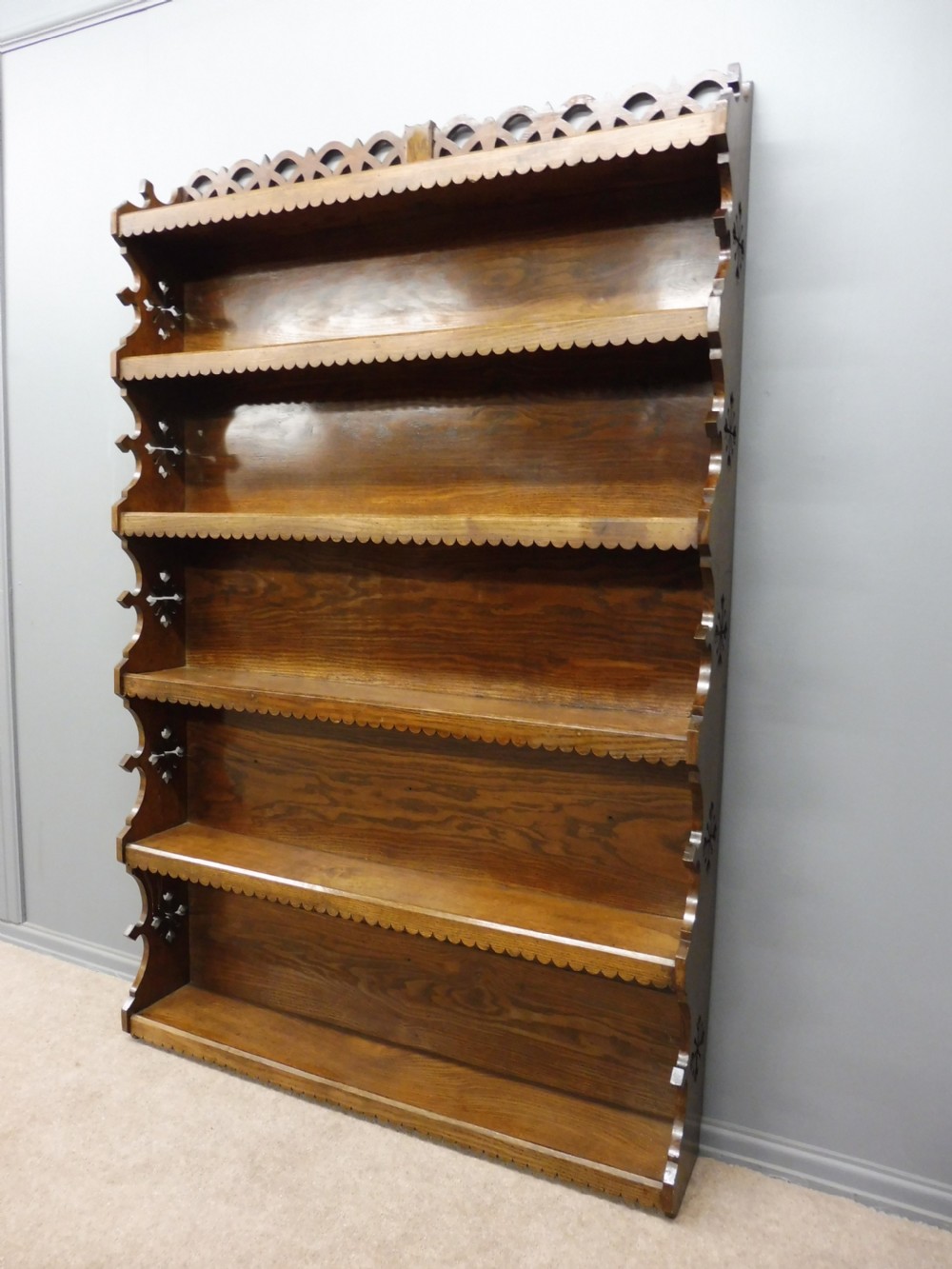 GOLDEN OAK ARTS AND CRAFTS BOOKCASE View III