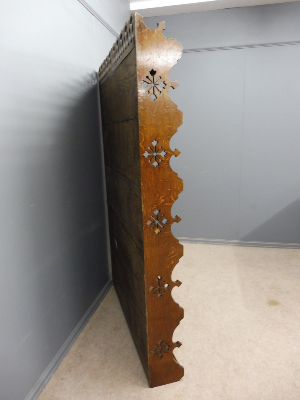 GOLDEN OAK ARTS AND CRAFTS BOOKCASE View VI