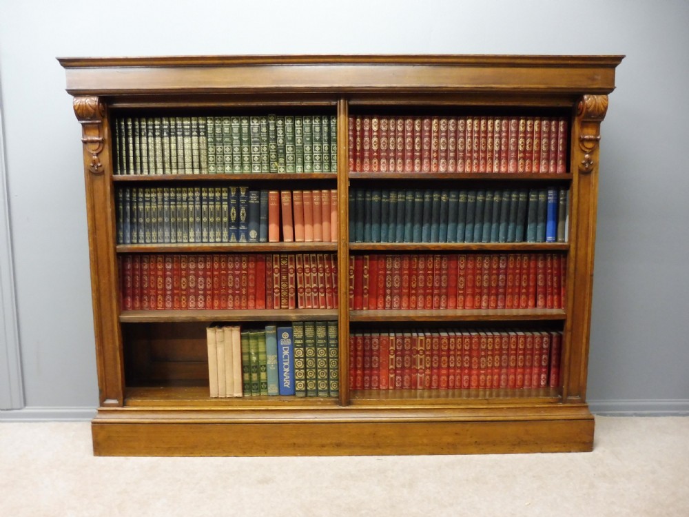 VICTORIAN GOLDEN OAK BOOKSHELVES