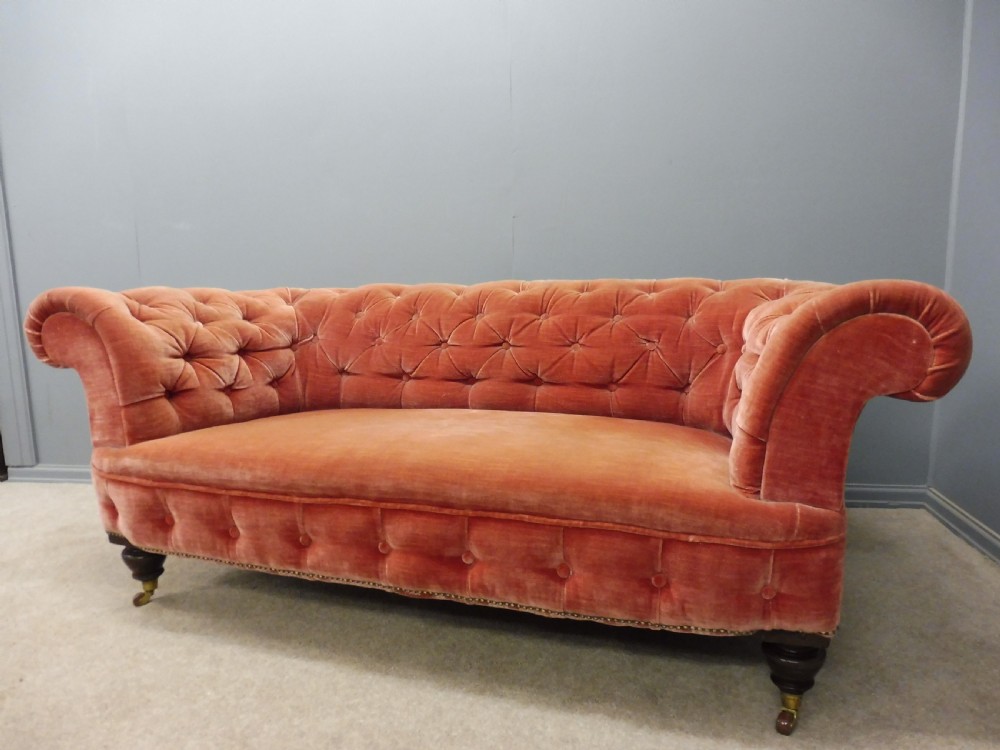 VICTORIAN VELVET CHESTERFIELD SOFA View VII