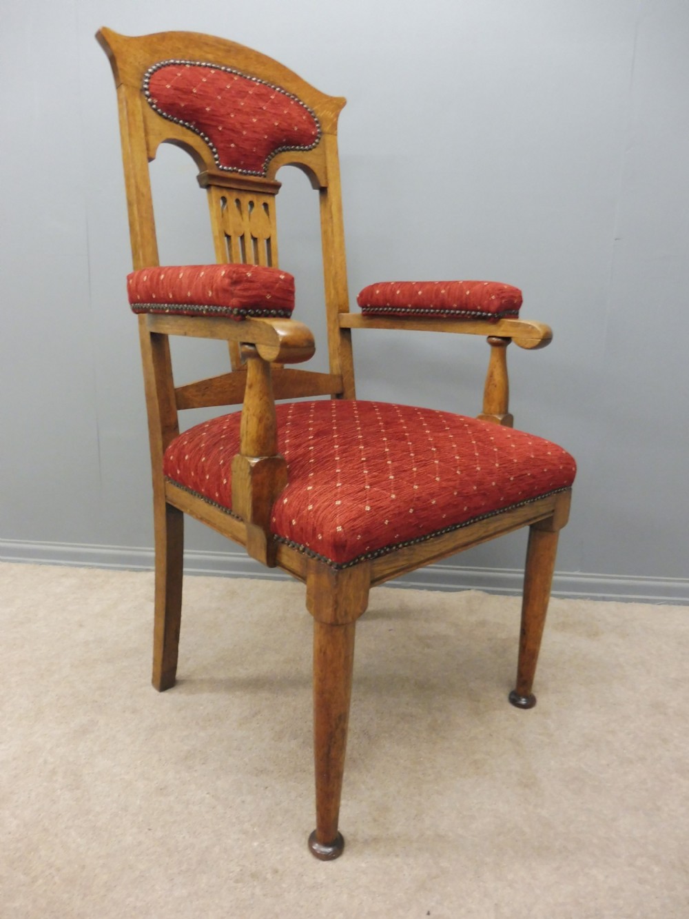 SET OF 8 OAK ARTS AND CRAFTS DINING CHAIRS View VIII