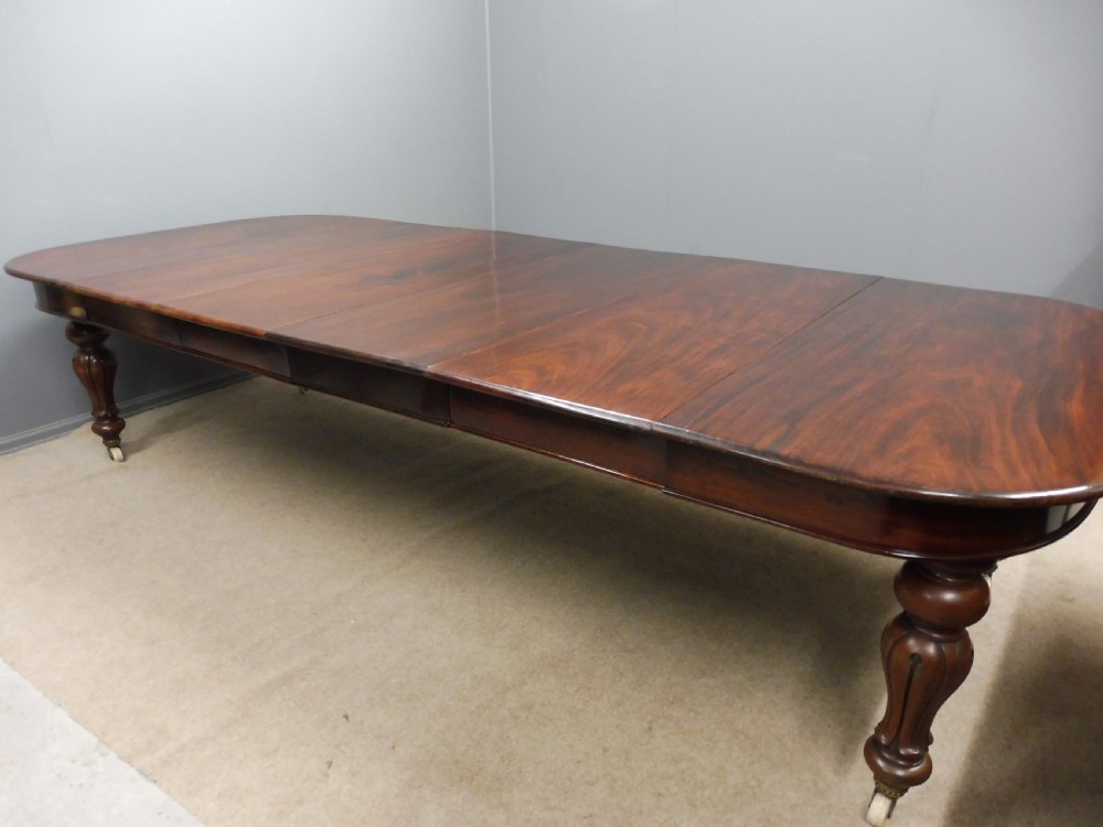 LARGE VICTORIAN MAHOGANY EXTENDING DINING TABLE SEATS 10-12 View VII
