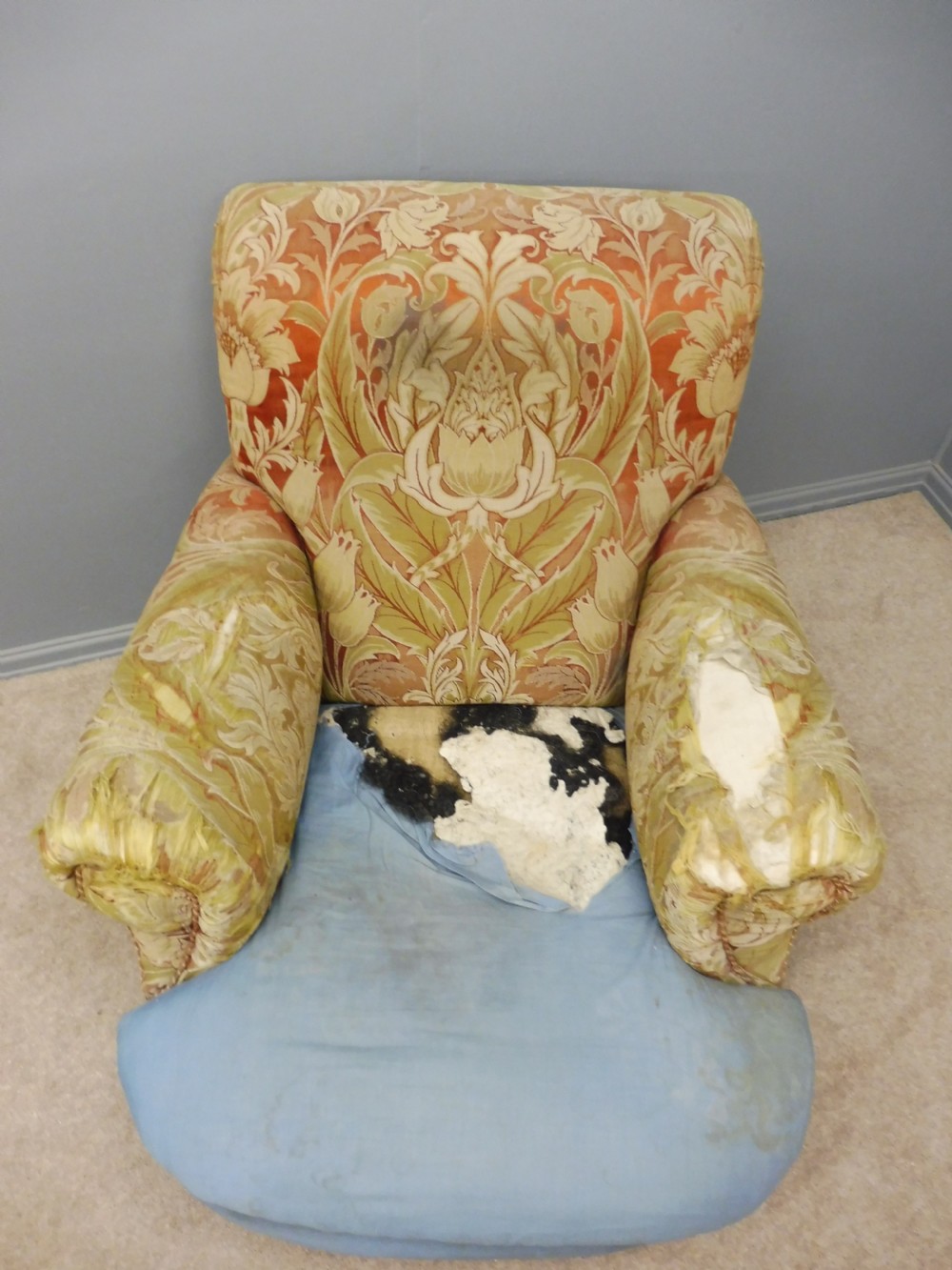 VICTORIAN HOWARD STYLE ARMCHAIR FOR RE UPHOLSTERING View VIII