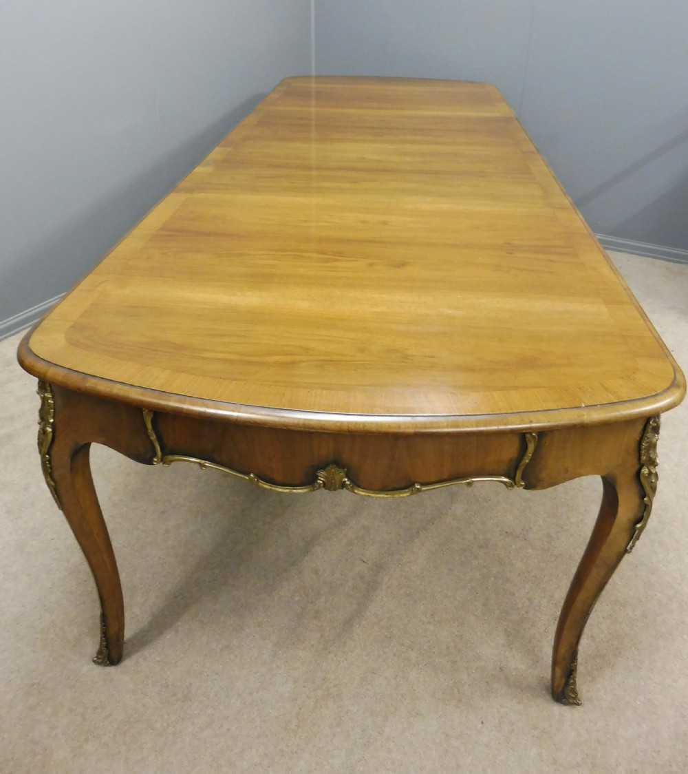 BEAUTIFUL RARE FRENCH INFLUENCE WALNUT EXTENDING DINING TABLE 1890 -1900 View V