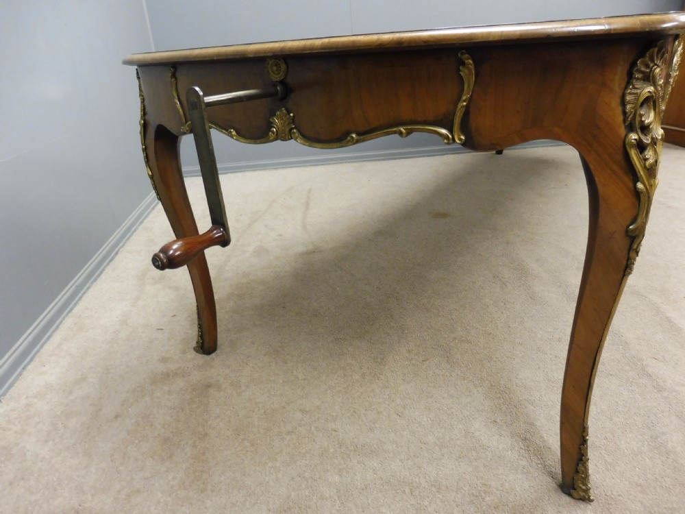 BEAUTIFUL RARE FRENCH INFLUENCE WALNUT EXTENDING DINING TABLE 1890 -1900 View XIV