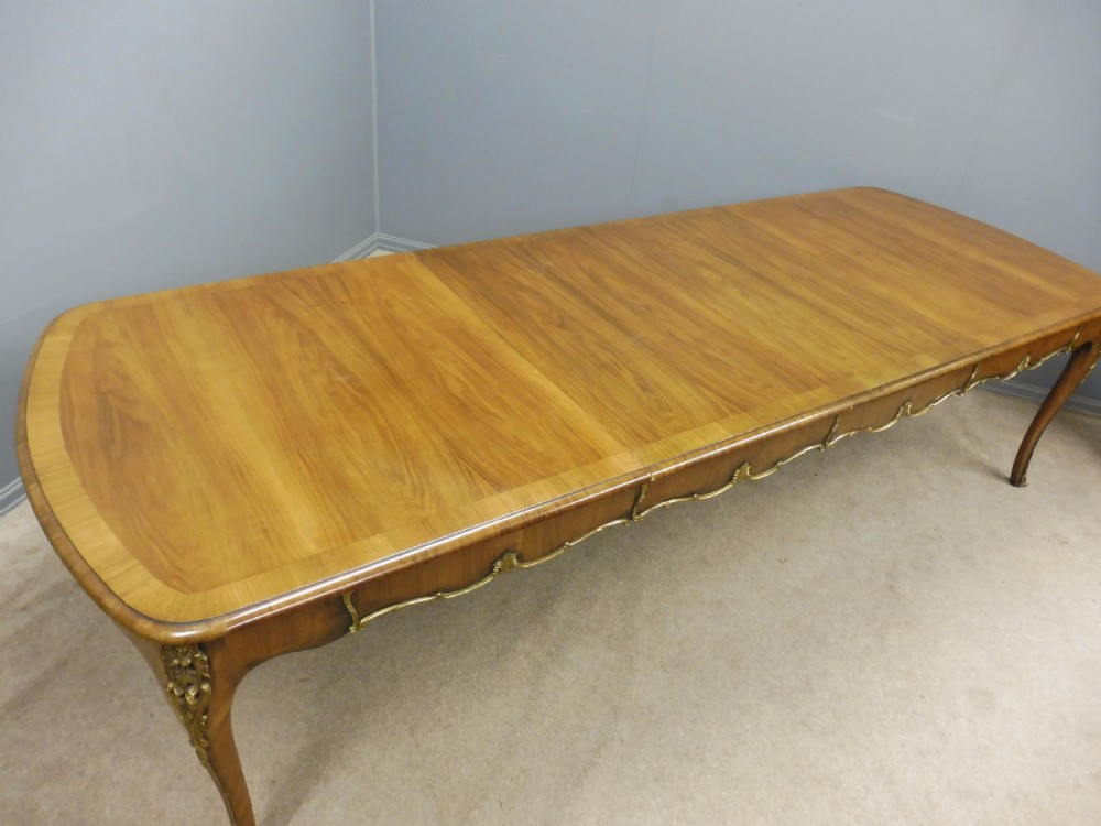 BEAUTIFUL RARE FRENCH INFLUENCE WALNUT EXTENDING DINING TABLE 1890 -1900 View XVII