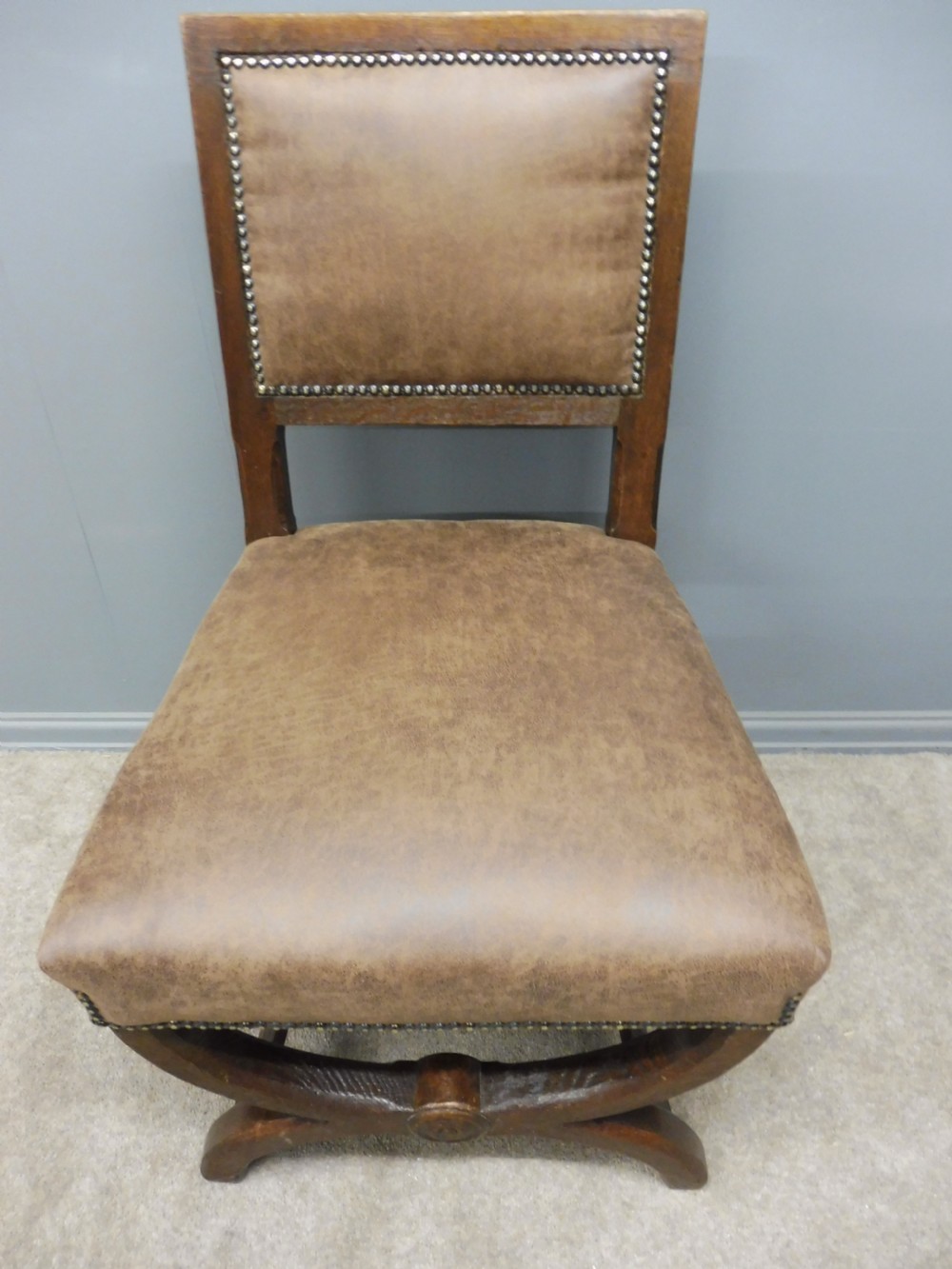 SET OF 10 STYLISH OAK ARTS AND CRAFTS DINING CHAIRS View XXI