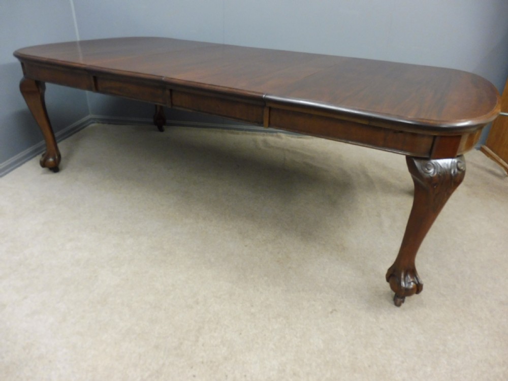 LARGE MAHOGANY EXTENDING WIND OUT DINING TABLE CIRCA 1890-1900 View X