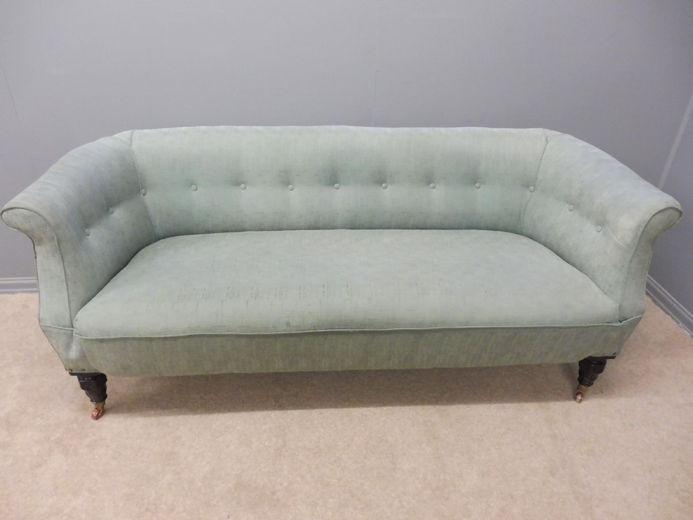 VICTORIAN TURNED LEG SOFA CIRCA 1890 View VII