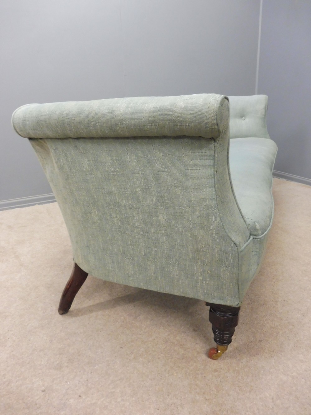 VICTORIAN TURNED LEG SOFA CIRCA 1890 View IX