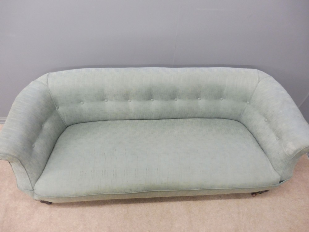VICTORIAN TURNED LEG SOFA CIRCA 1890 View XI