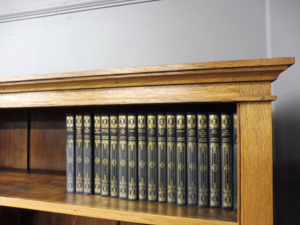 LARGE OAK OPEN BOOKCASE View VIII