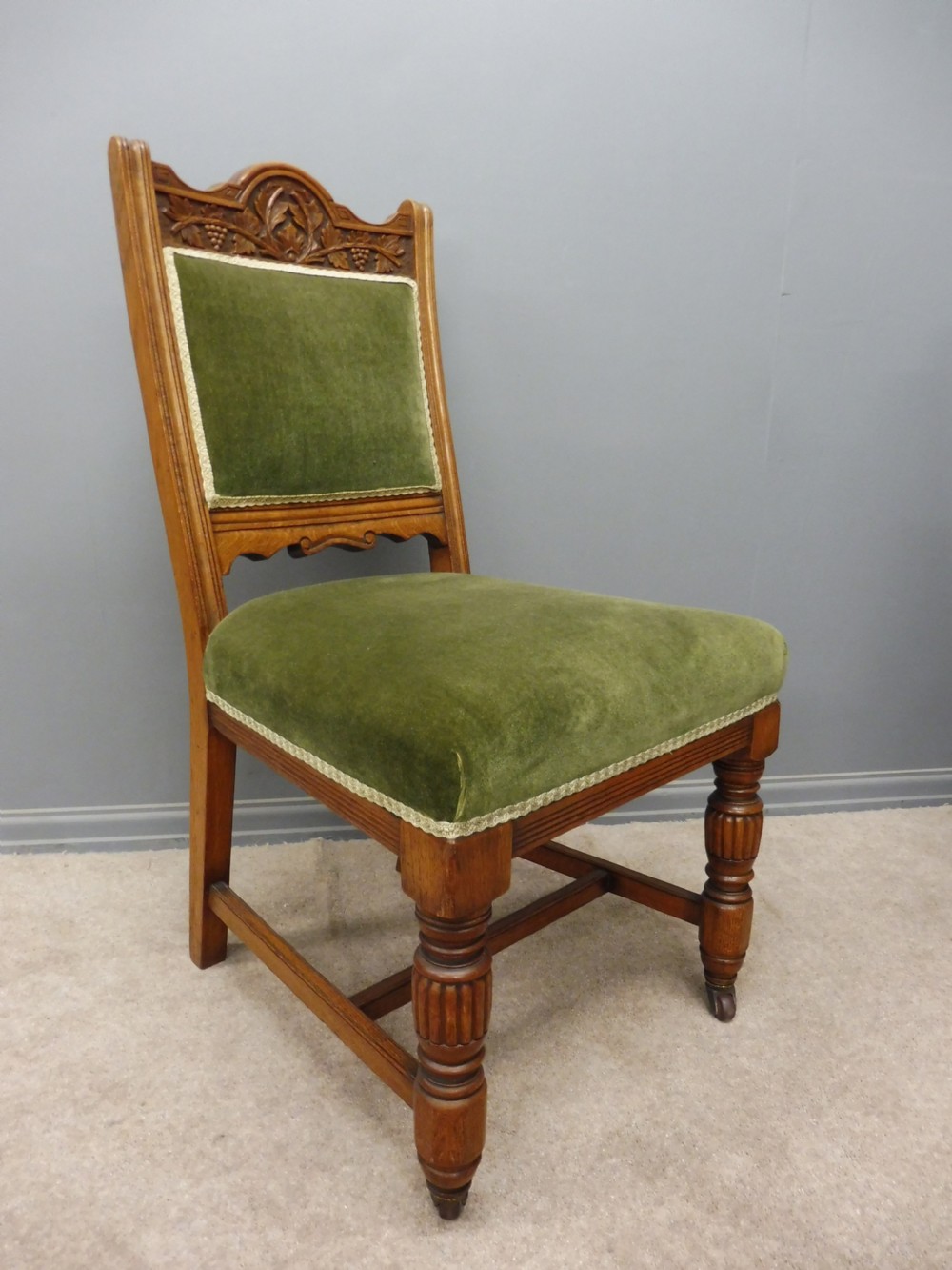 SET OF 8 SUPERIOR QUALITY VICTORIAN OAK DINING CHAIRS View XI