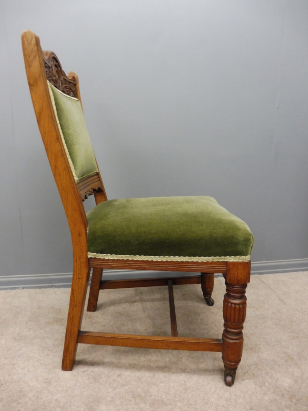 SET OF 8 SUPERIOR QUALITY VICTORIAN OAK DINING CHAIRS View XII