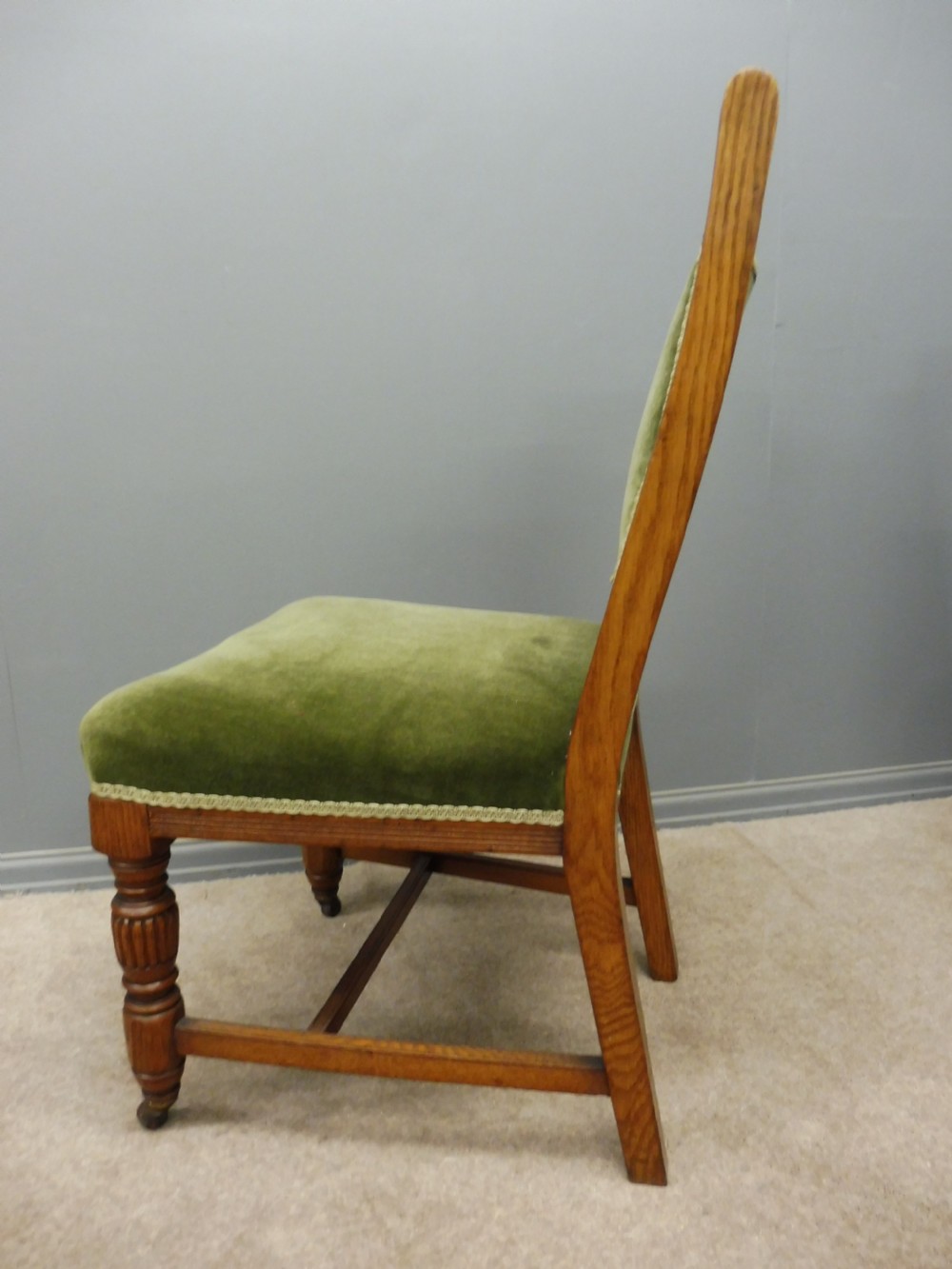SET OF 8 SUPERIOR QUALITY VICTORIAN OAK DINING CHAIRS View XIV