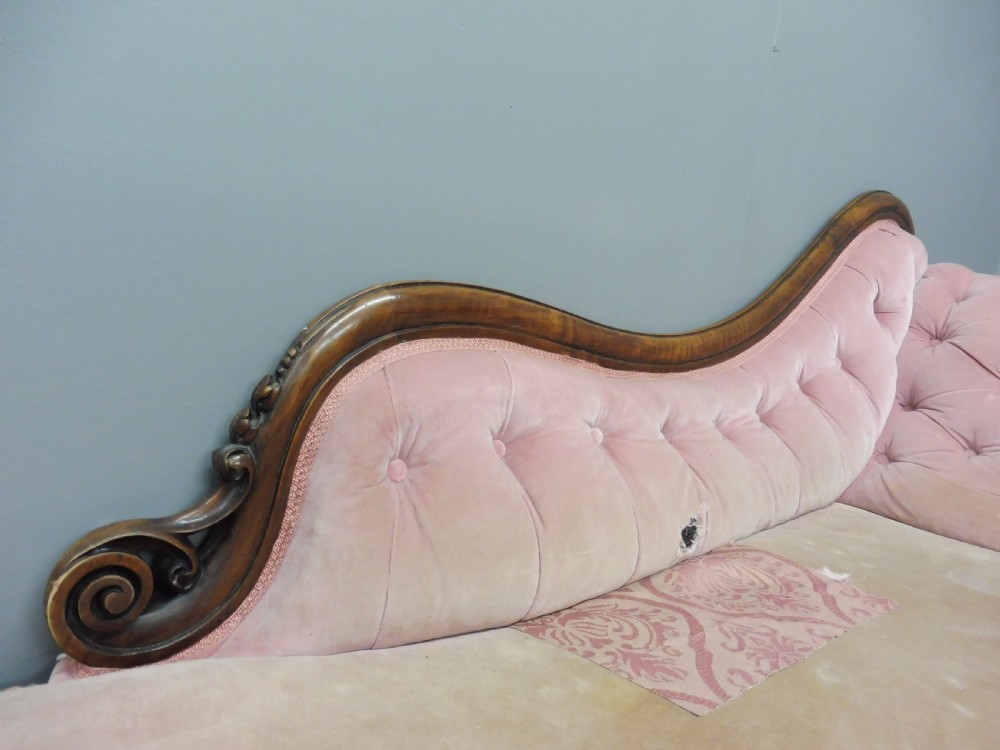 MID VICTORIAN ANTIQUE WALNUT CHAISE LONGUE FOR RECOVERING View V