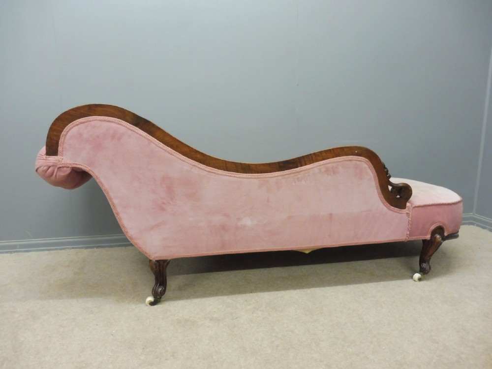 MID VICTORIAN ANTIQUE WALNUT CHAISE LONGUE FOR RECOVERING View VIII