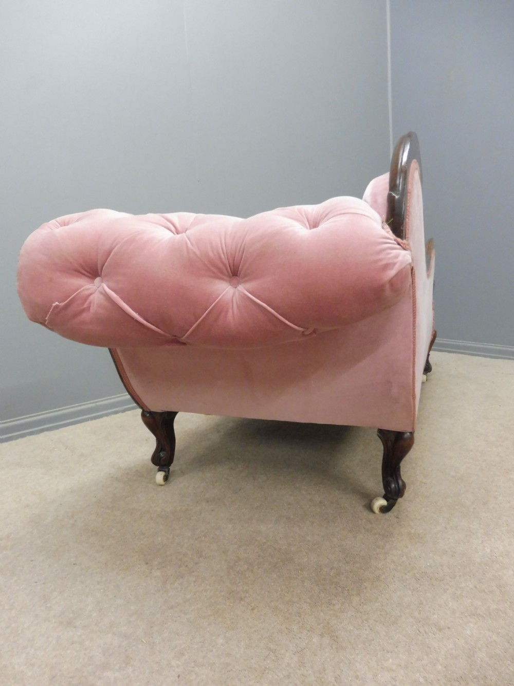 MID VICTORIAN ANTIQUE WALNUT CHAISE LONGUE FOR RECOVERING View IX