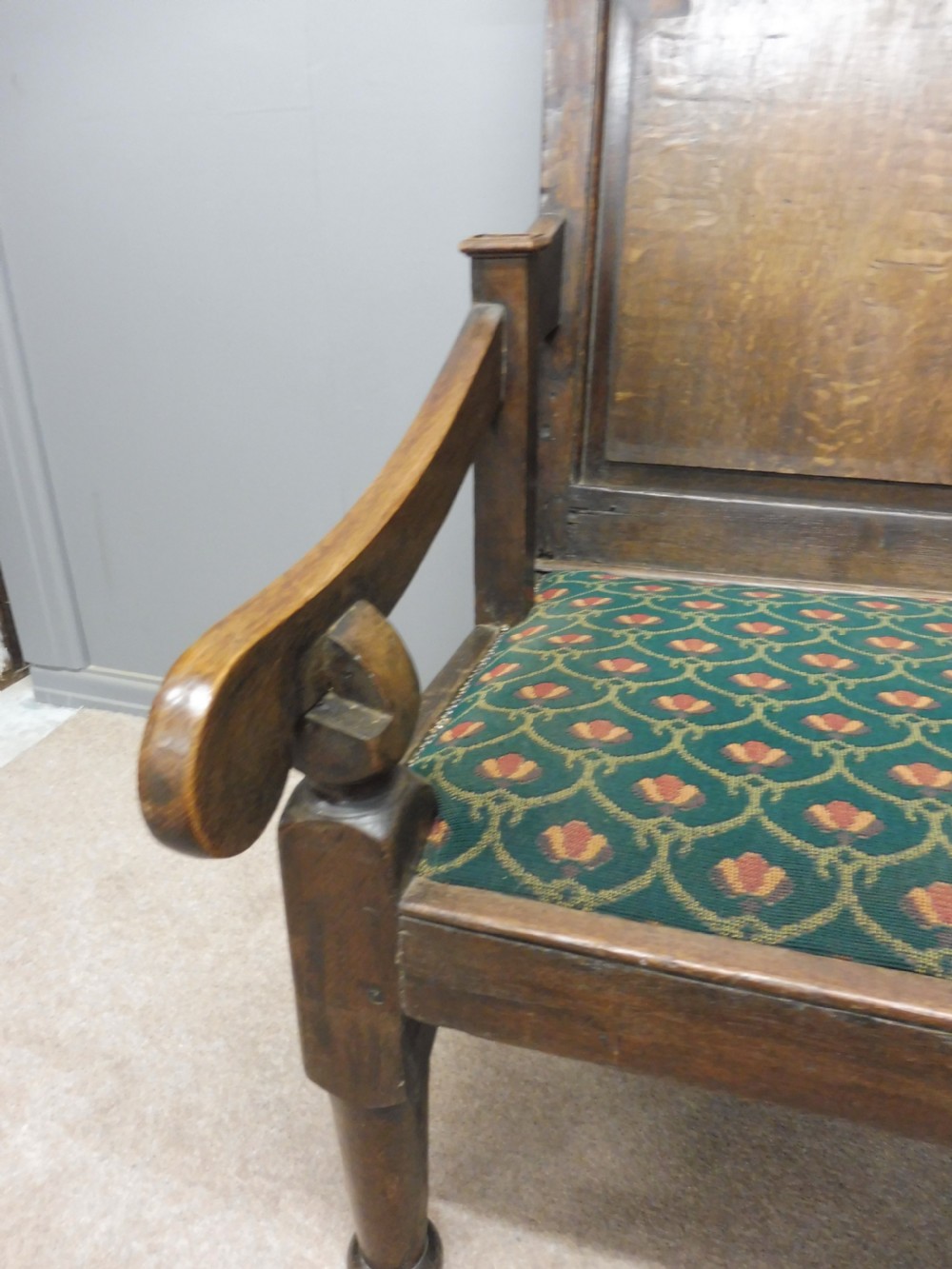SMALL OAK ANTIQUE TAVERN BENCH CIRCA 1780-1800 View VII