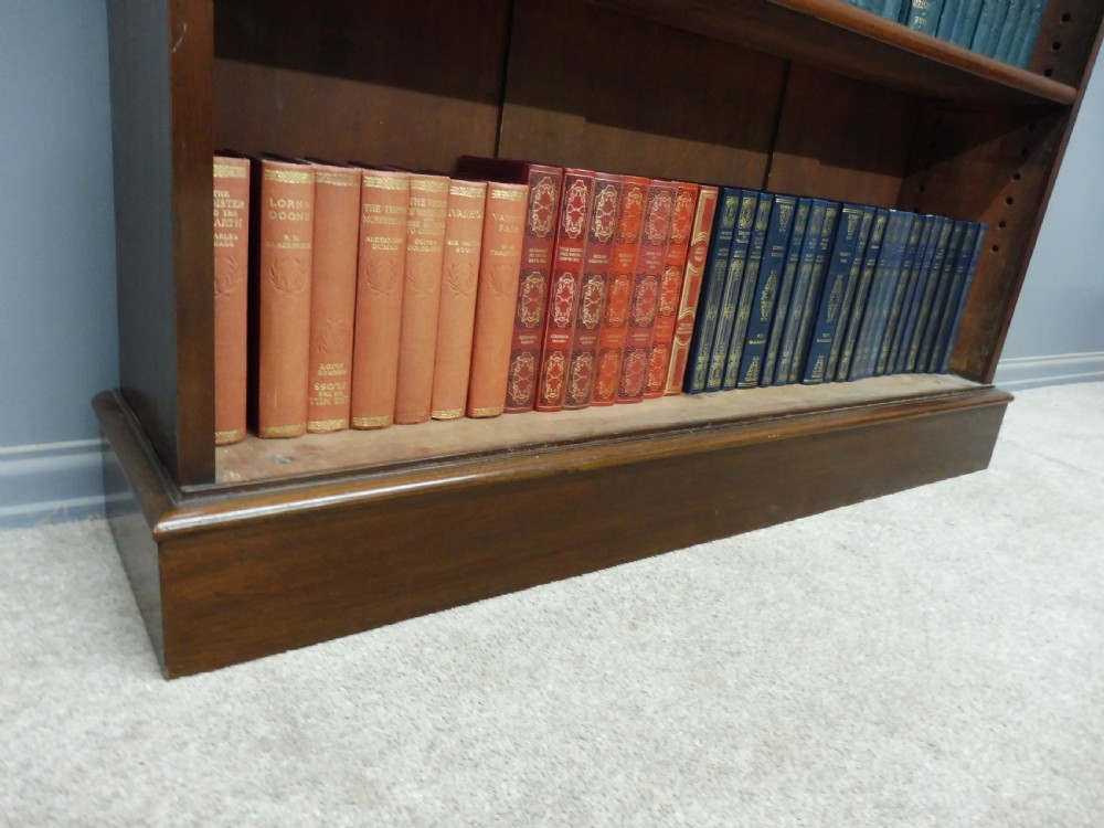 VICTORIAN MAHOGANY OPEN BOOKSHELVES  View VI