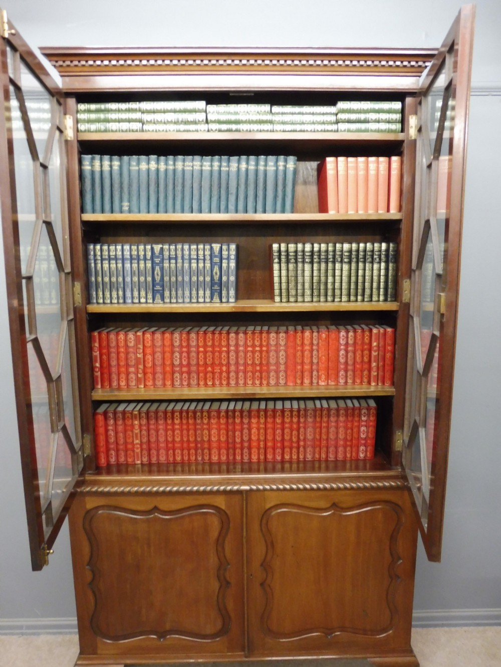 EDWARDIAN MAHOGANY CABINET BOOKCASE CIRCA 1910 View IX
