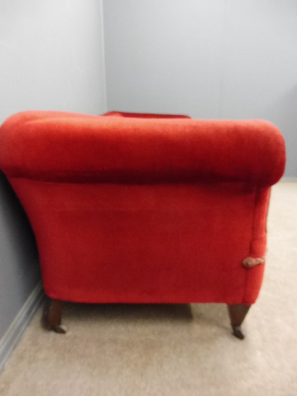 LATE VICTORIAN CHESTERFIELD SOFA View V