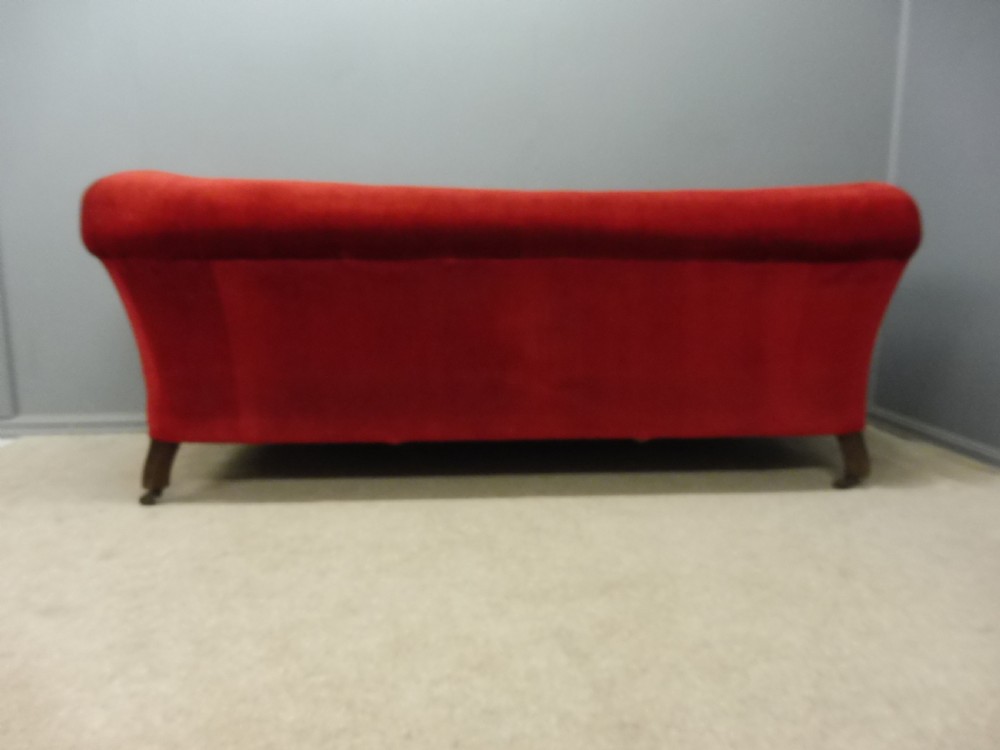 LATE VICTORIAN CHESTERFIELD SOFA View VII