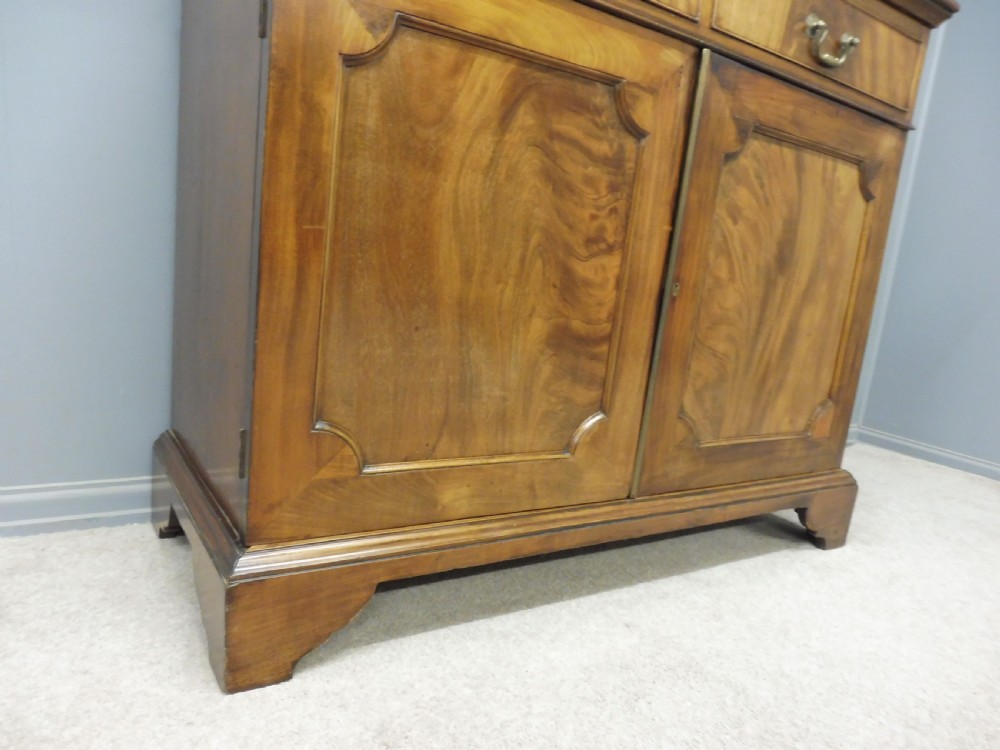 EDWARDIAN MAHOGANY BOOKCASE View XIV