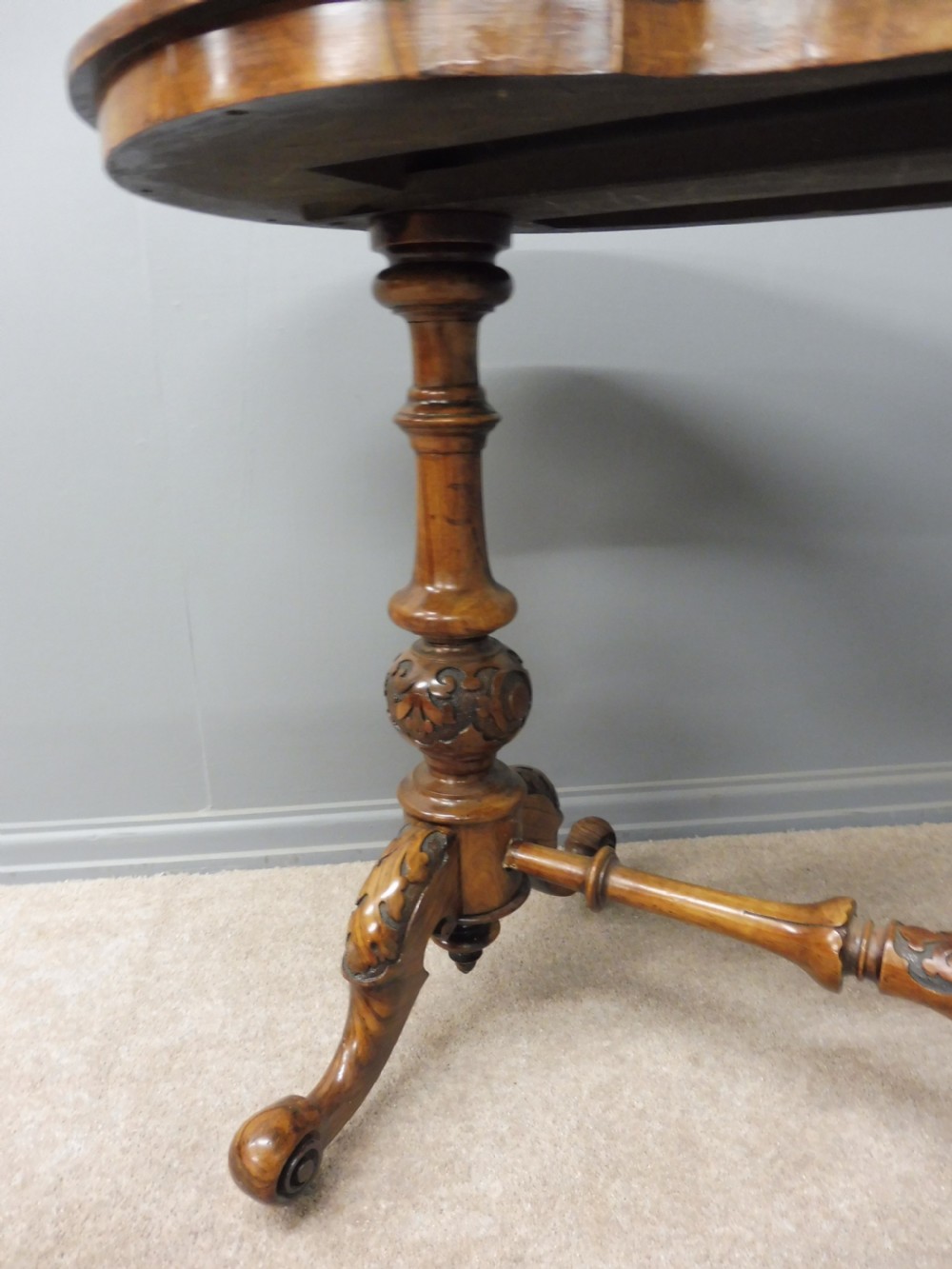 INLAID WALNUT LADIES WRITING DESK CIRCA 1880 View XI