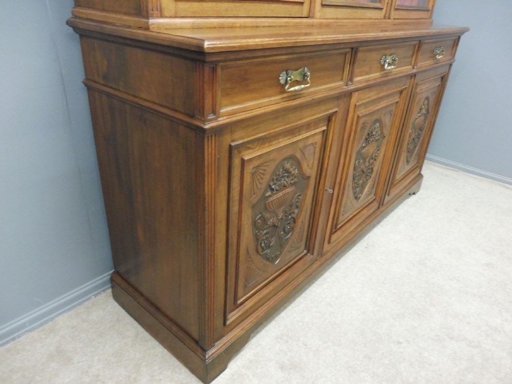 VICTORIAN WALNUT LIBRARY BOOKCASE View X