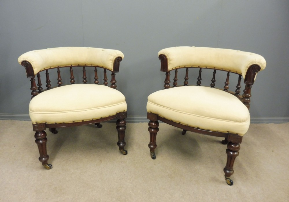 PAIR OF WALNUT 19TH CENTURY HORSESHOE SHAPED  LIBRARY CHAIRS View II