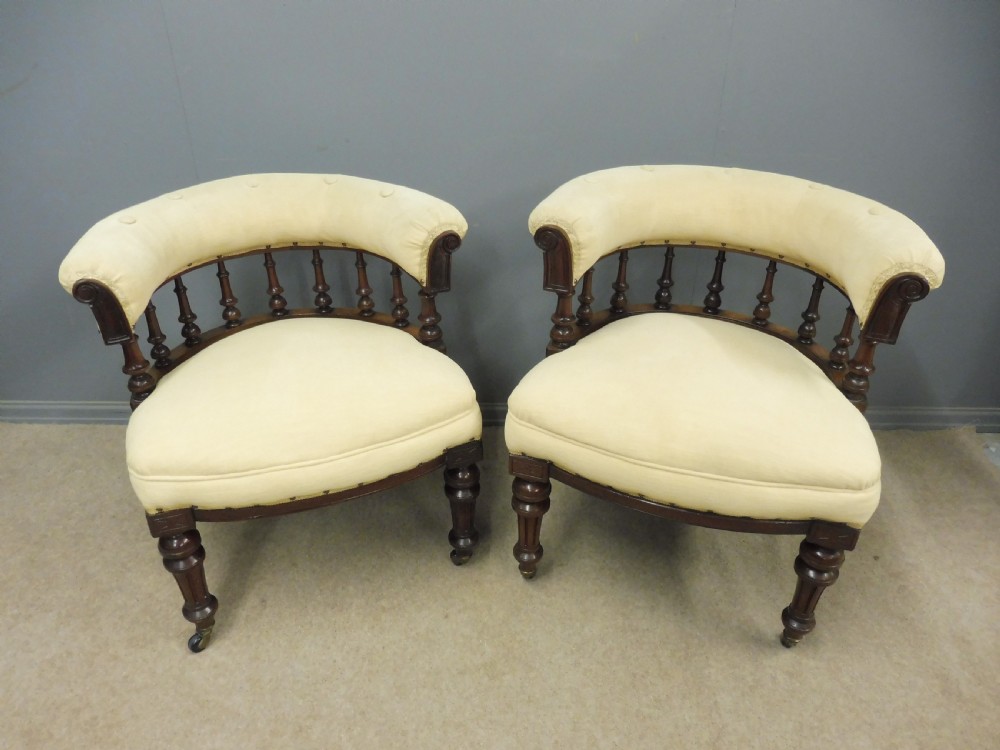 PAIR OF WALNUT 19TH CENTURY HORSESHOE SHAPED  LIBRARY CHAIRS View VI