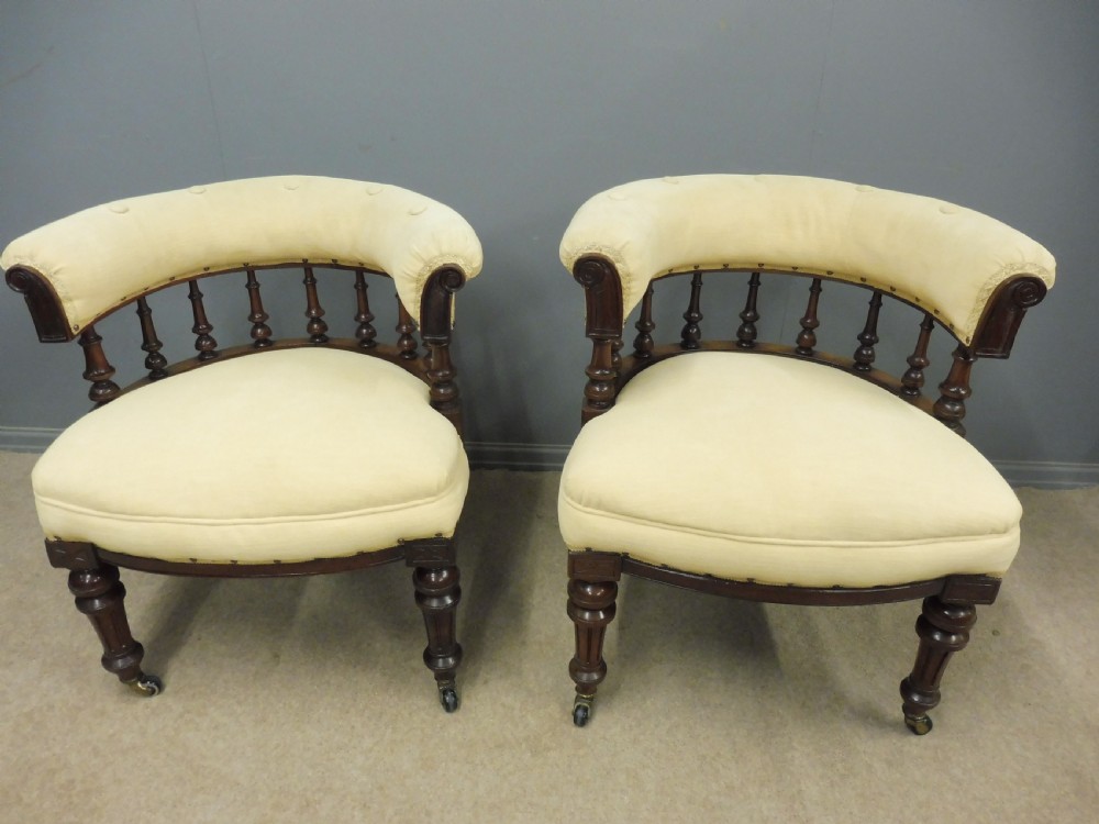 PAIR OF WALNUT 19TH CENTURY HORSESHOE SHAPED  LIBRARY CHAIRS View IX