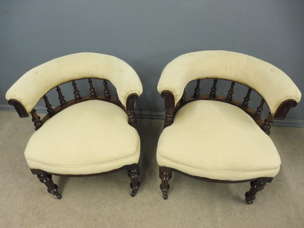 PAIR OF WALNUT 19TH CENTURY HORSESHOE SHAPED  LIBRARY CHAIRS View XII