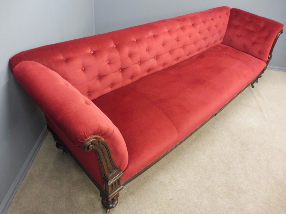 HUGE MID 19TH CENTURY CHESTERFIELD SOFA View IX
