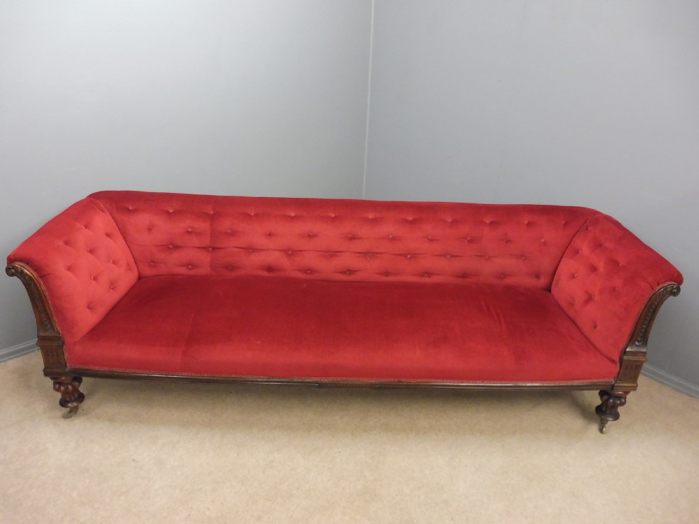 HUGE MID 19TH CENTURY CHESTERFIELD SOFA View XI