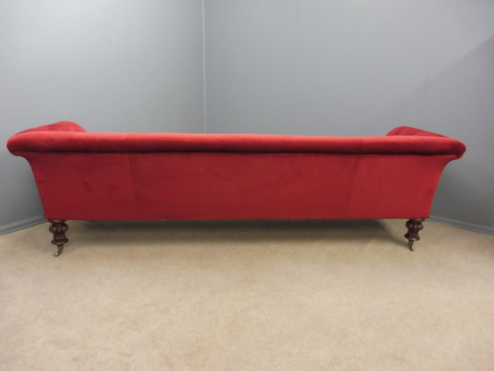 HUGE MID 19TH CENTURY CHESTERFIELD SOFA View XIII