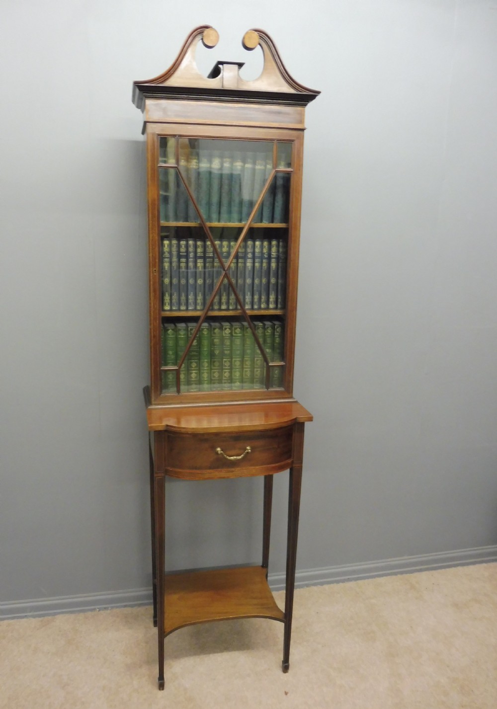 SMALL EDWARDIAN PERIOD MAHOGANY INLAID ALCOVE BOOKCASE  View II
