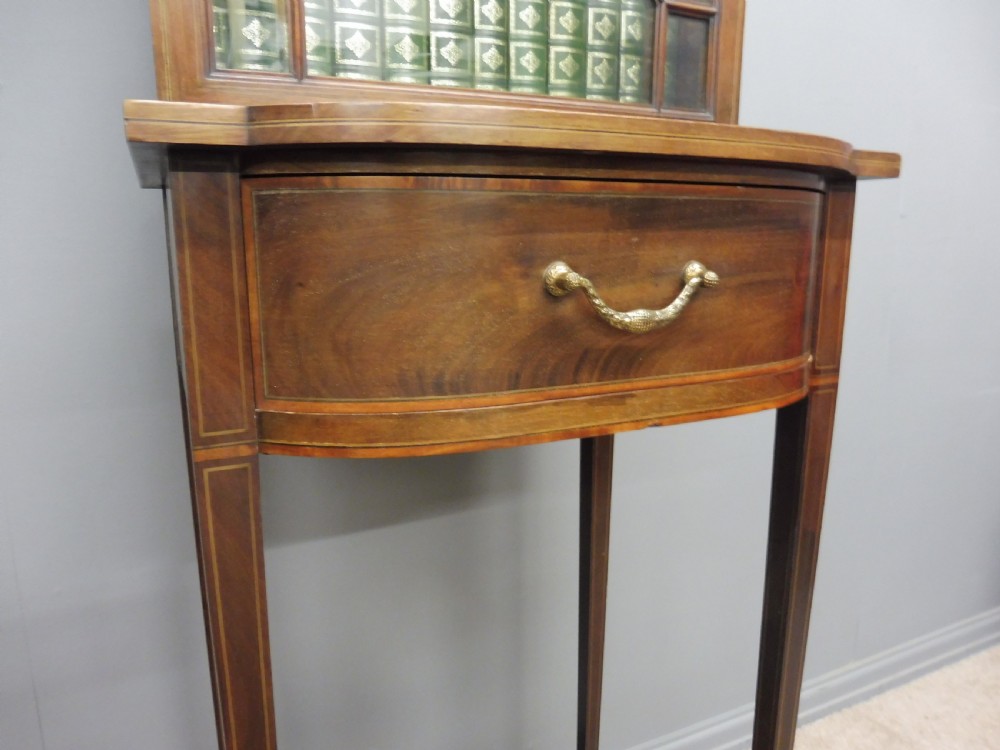 SMALL EDWARDIAN PERIOD MAHOGANY INLAID ALCOVE BOOKCASE  View VII