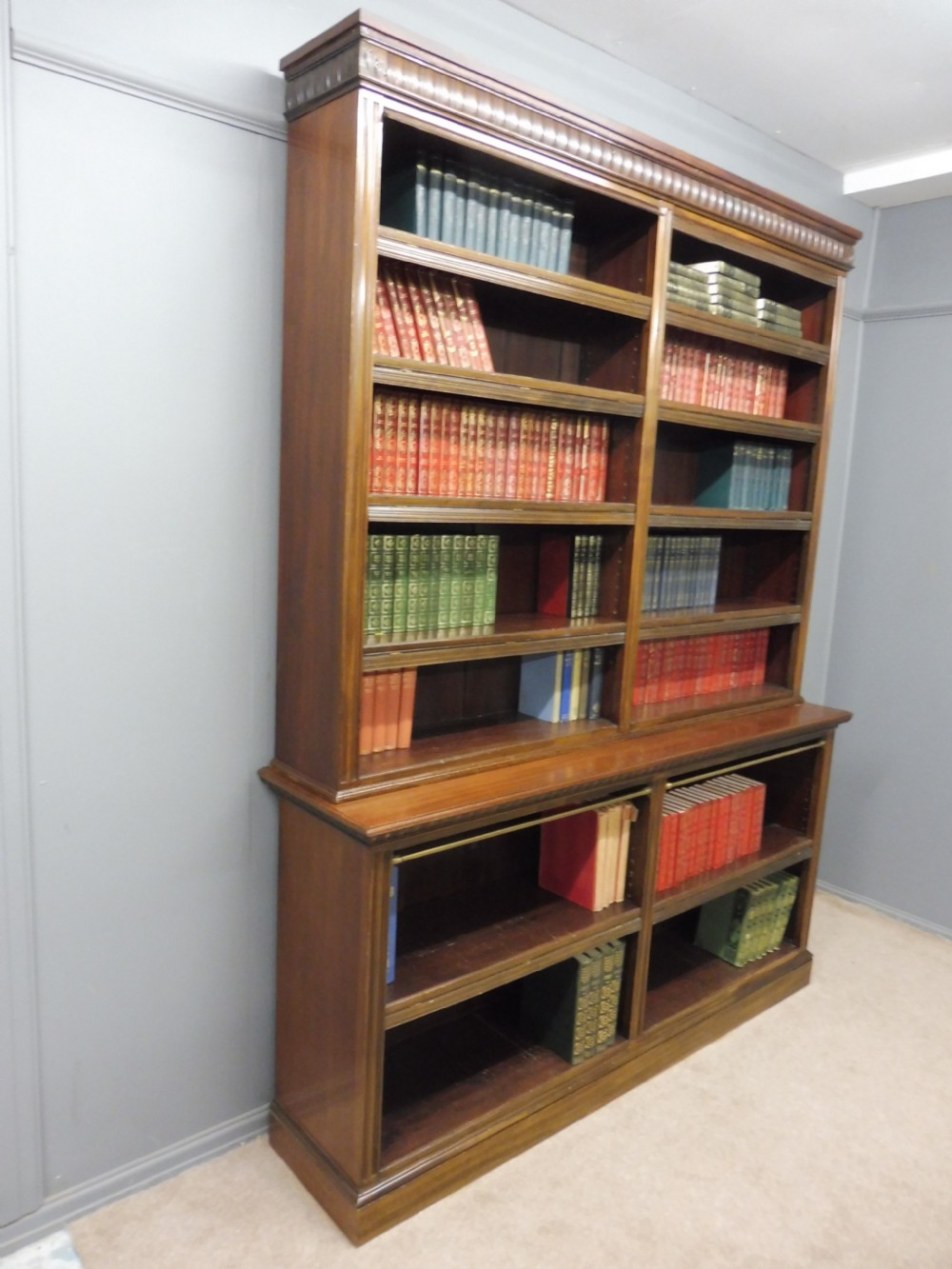 LARGE EDWARDIAN MAHOGANY LIBRARY BOOKCASE View II